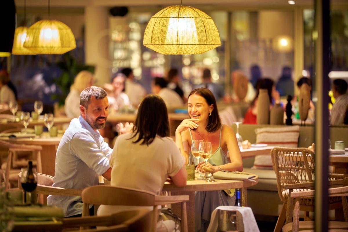 Os clientes hospedados em PortoBay Blue Ocean