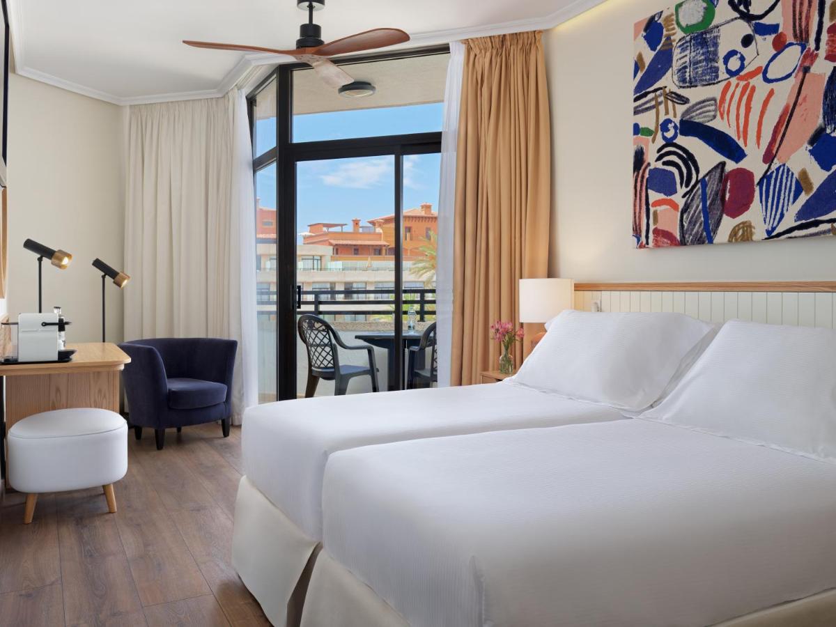 Cama o camas de una habitación en H10 Conquistador