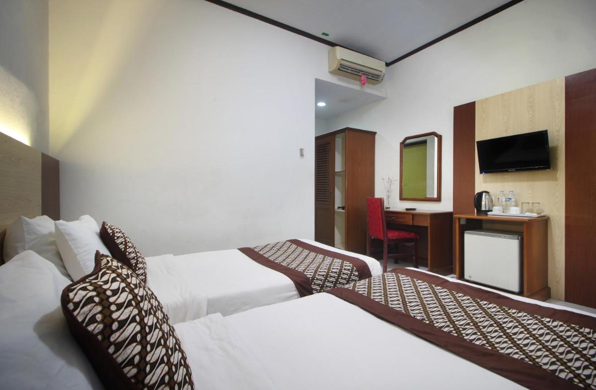 Hotel Grand Trisula Indramayu - Housity