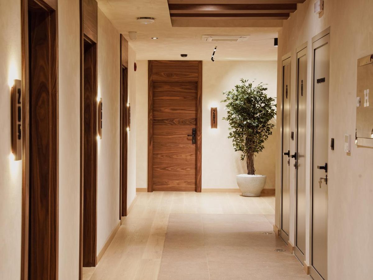 Zyra boutique hotel - Housity