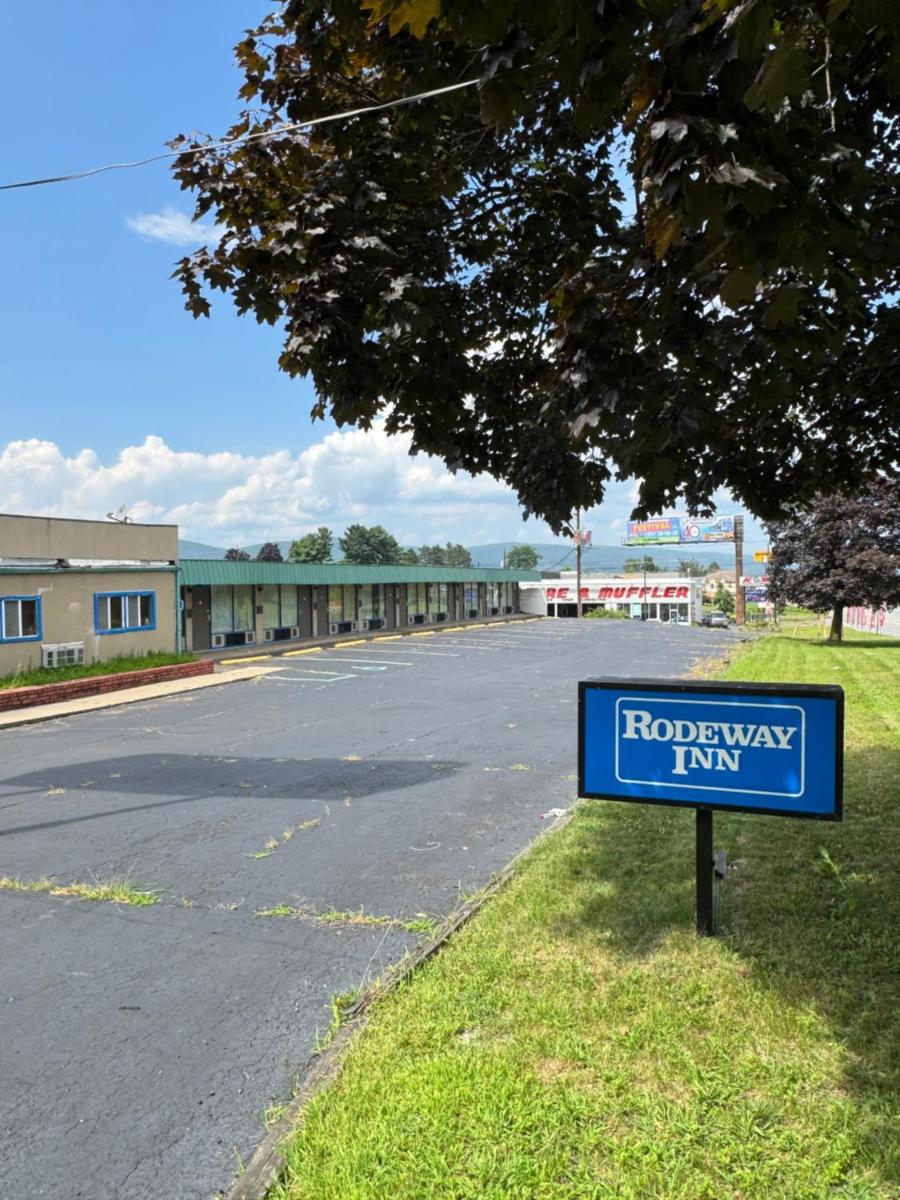 Rodeway Inn Dunmore - Housity