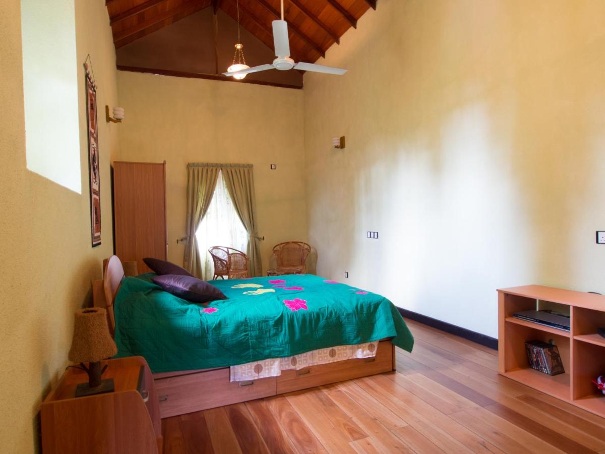 Resort Like No Other - Housity