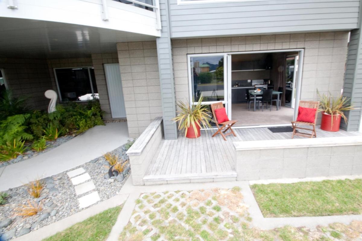 Bay Breeze Accommodation - Housity
