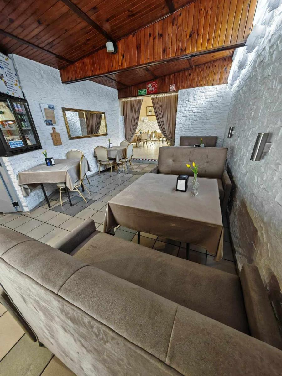 Restauracja \"AS\"- Noclegi - Housity