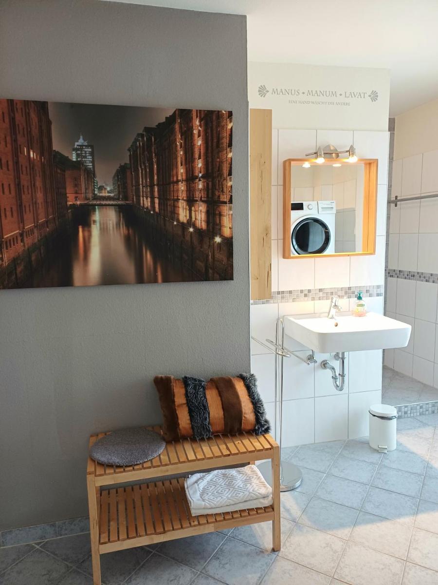 Ferienwohnung Lampe - Housity