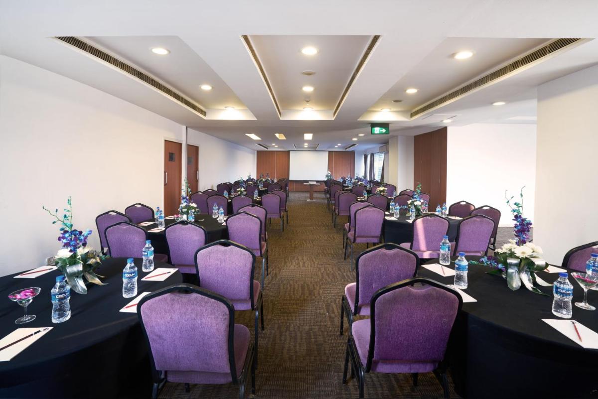 Suitetrails - Caspia Hotel New Delhi