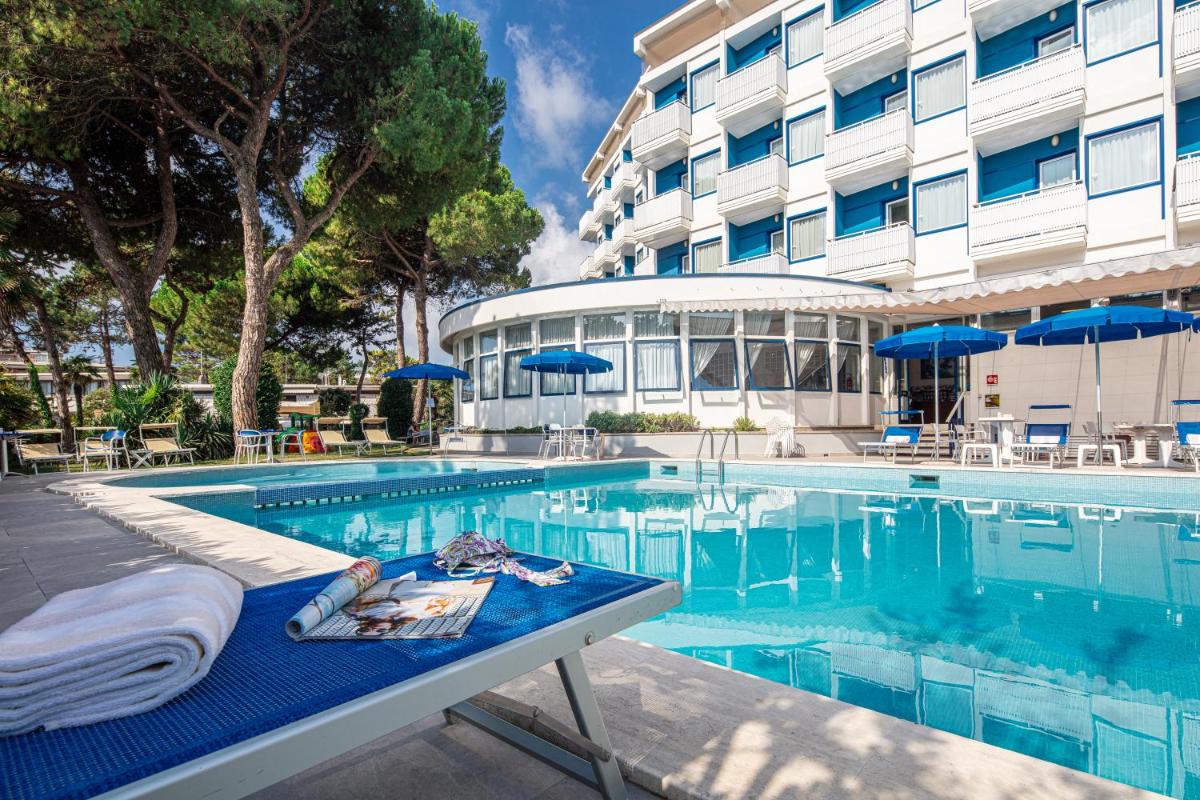 Hotel Medusa Splendid - Housity