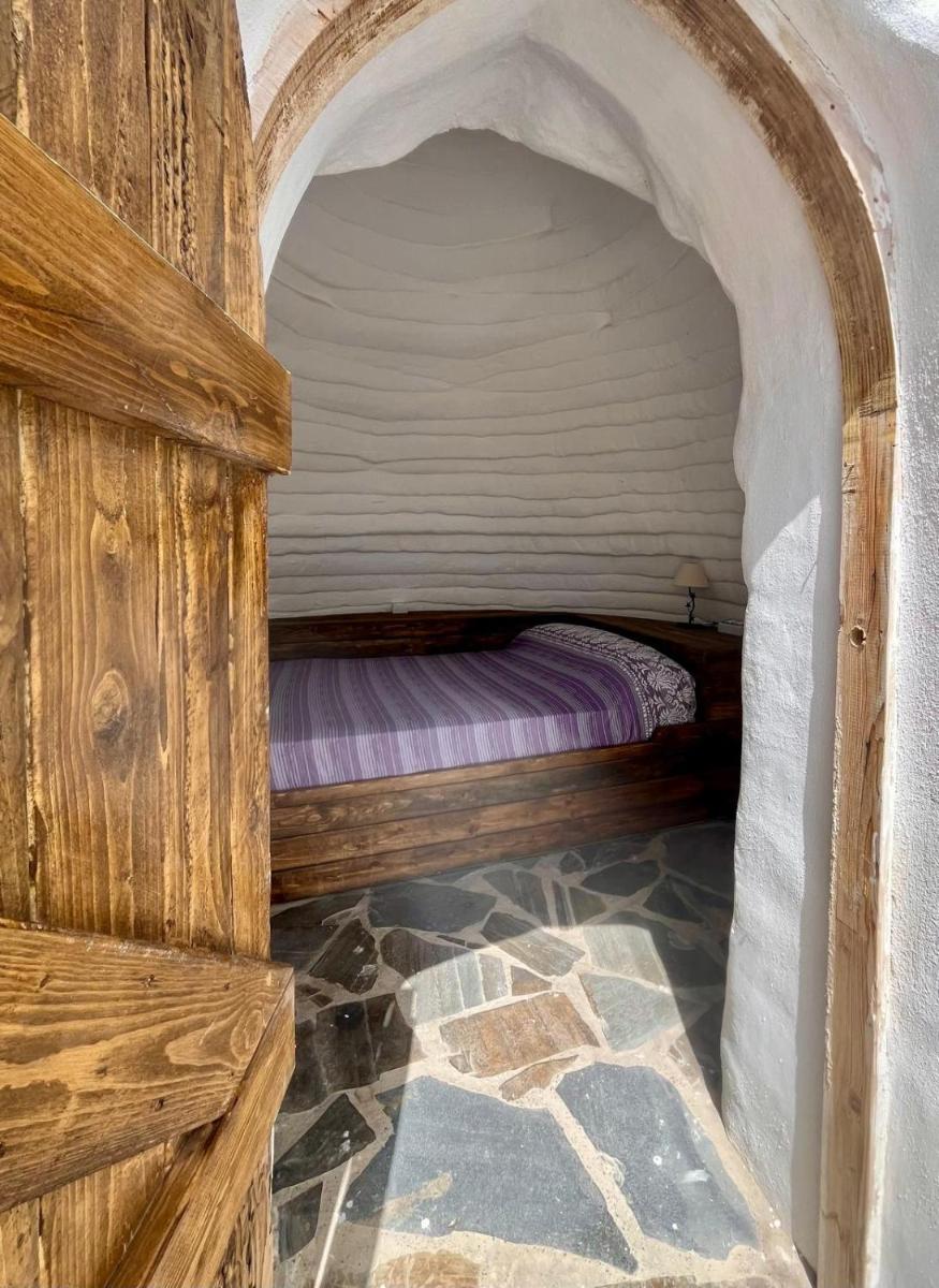 Camping01 - Housity