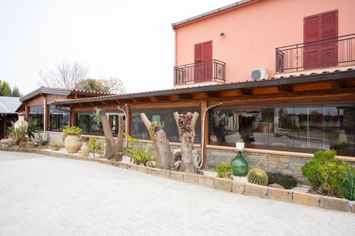 Agriturismo Macchia di Riso - Housity