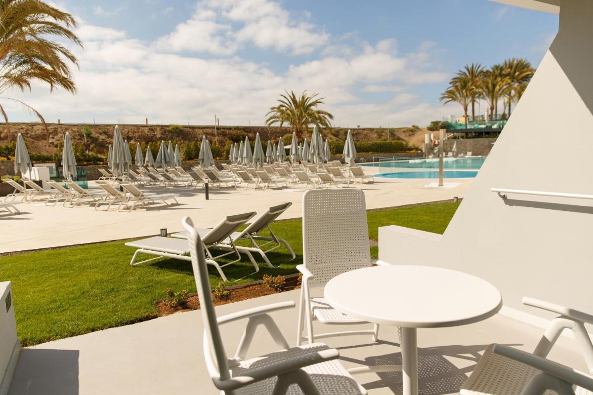 Piscina en o cerca de Santa Monica Suites Hotel