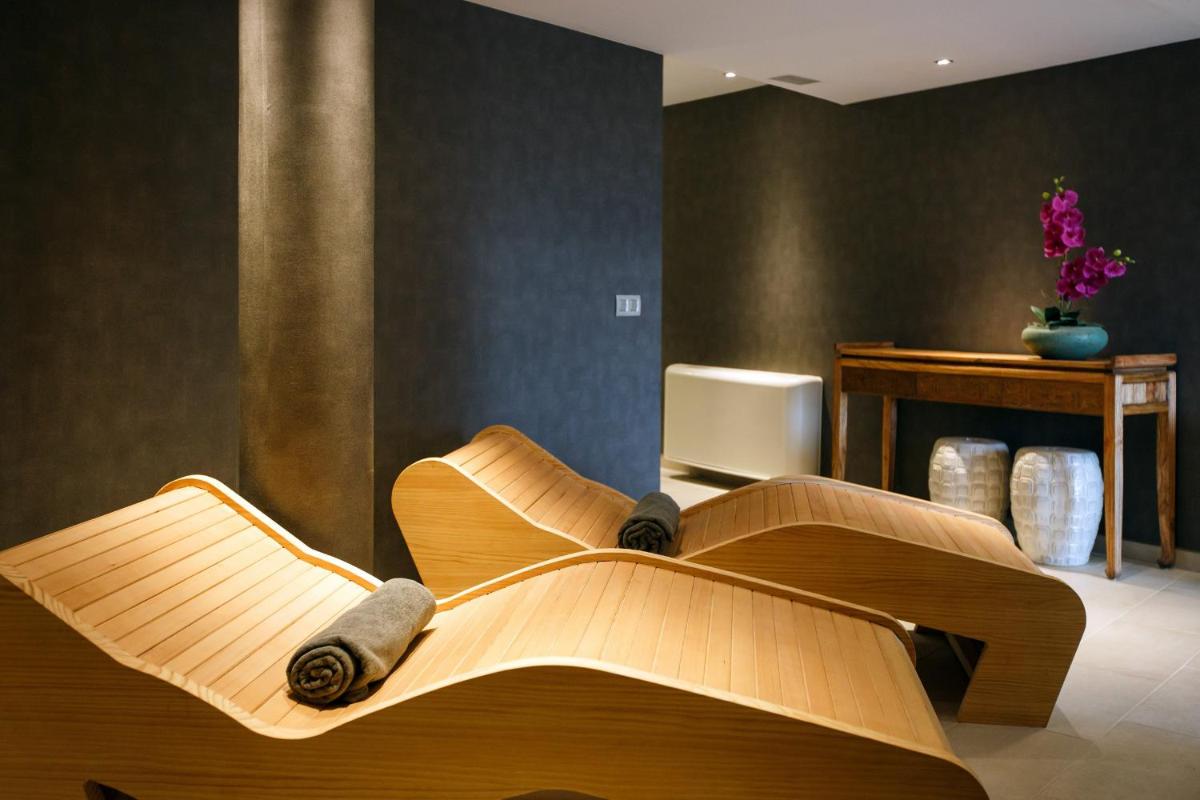 Zona de estar de Santa Monica Suites Hotel