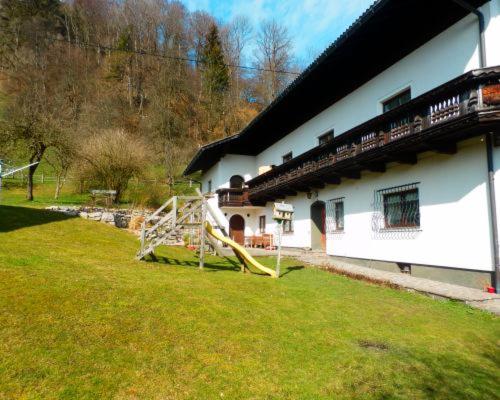 Ferienhof Halmersberg - Housity