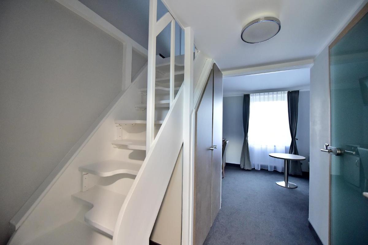 GT3 Hotel - Housity