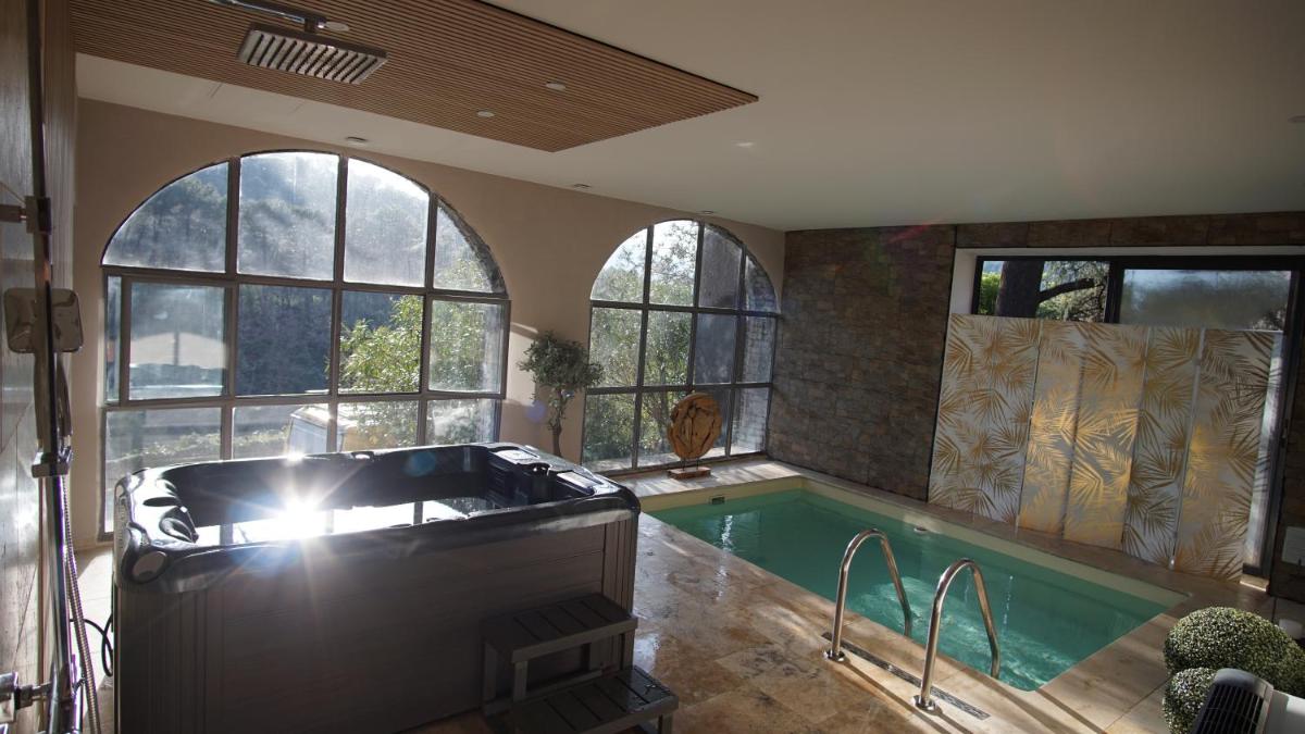 Le Mas Fraissinet - Housity