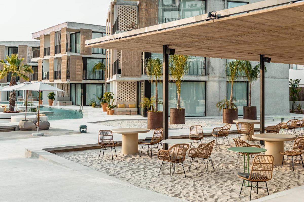 Piscina en o cerca de Bonito Ibiza by O Beach - New Opening 2025