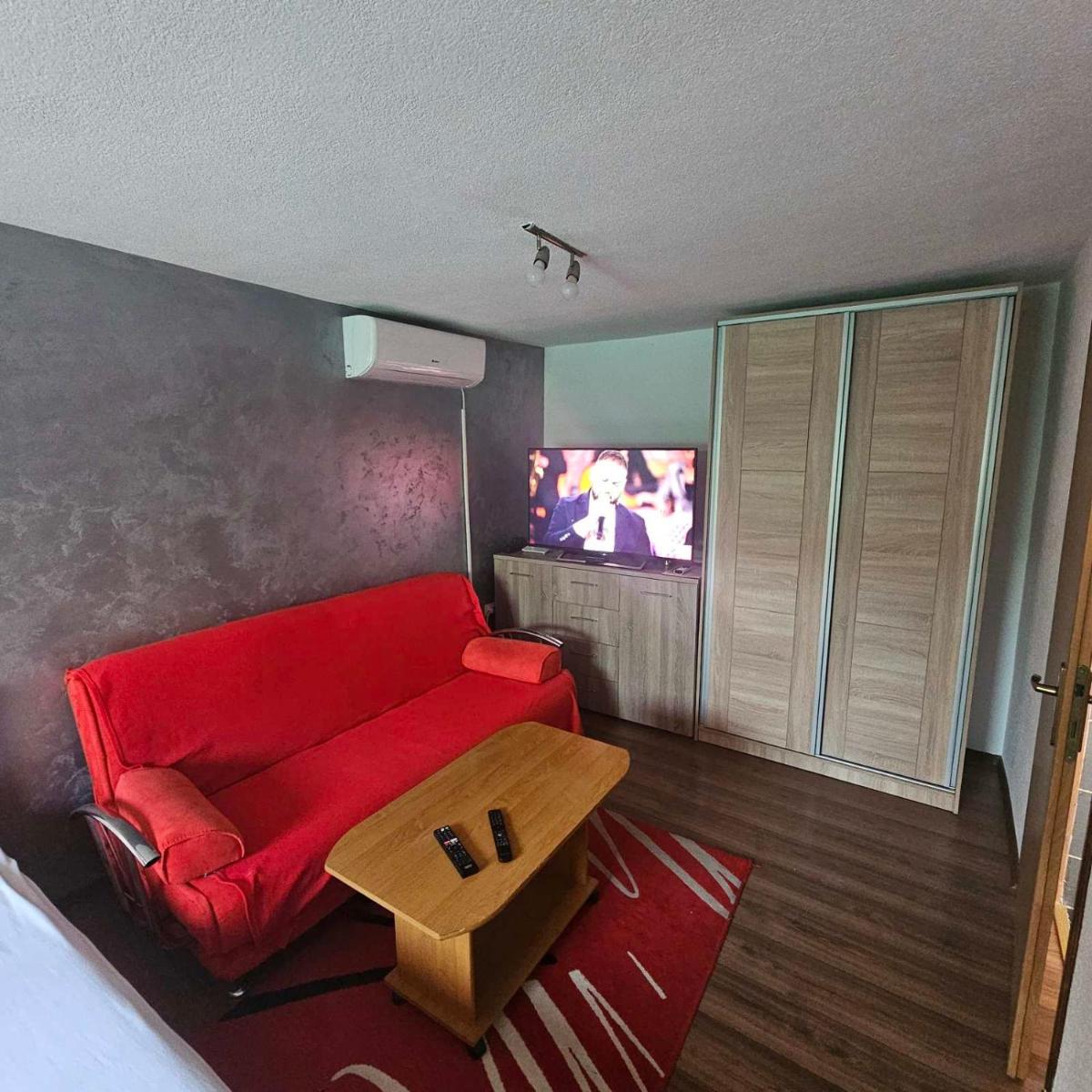 Apartment Savanovic - Housity