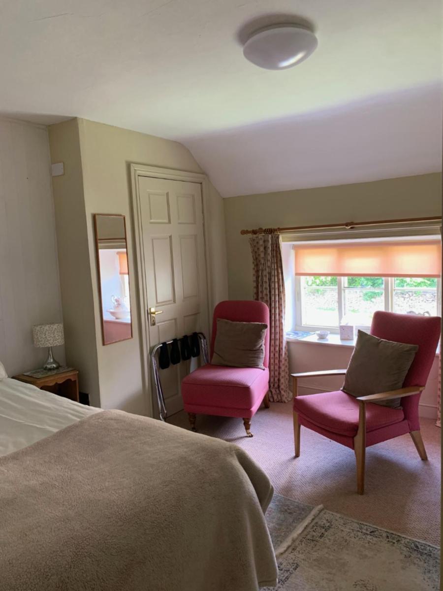 Manor Farm Bed & Breakfast - Housity