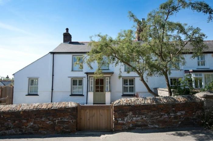 Laburnum Cottage - Housity