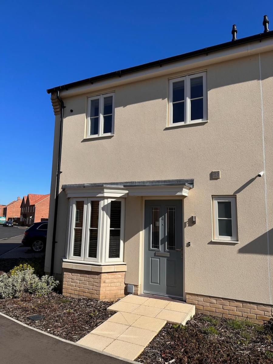 Holiday home in Holt - Housity