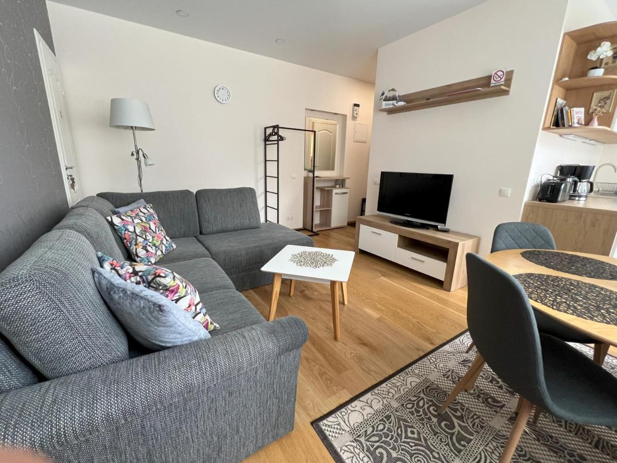 Akord Apartment Centrum with FREE PARKING - Housity