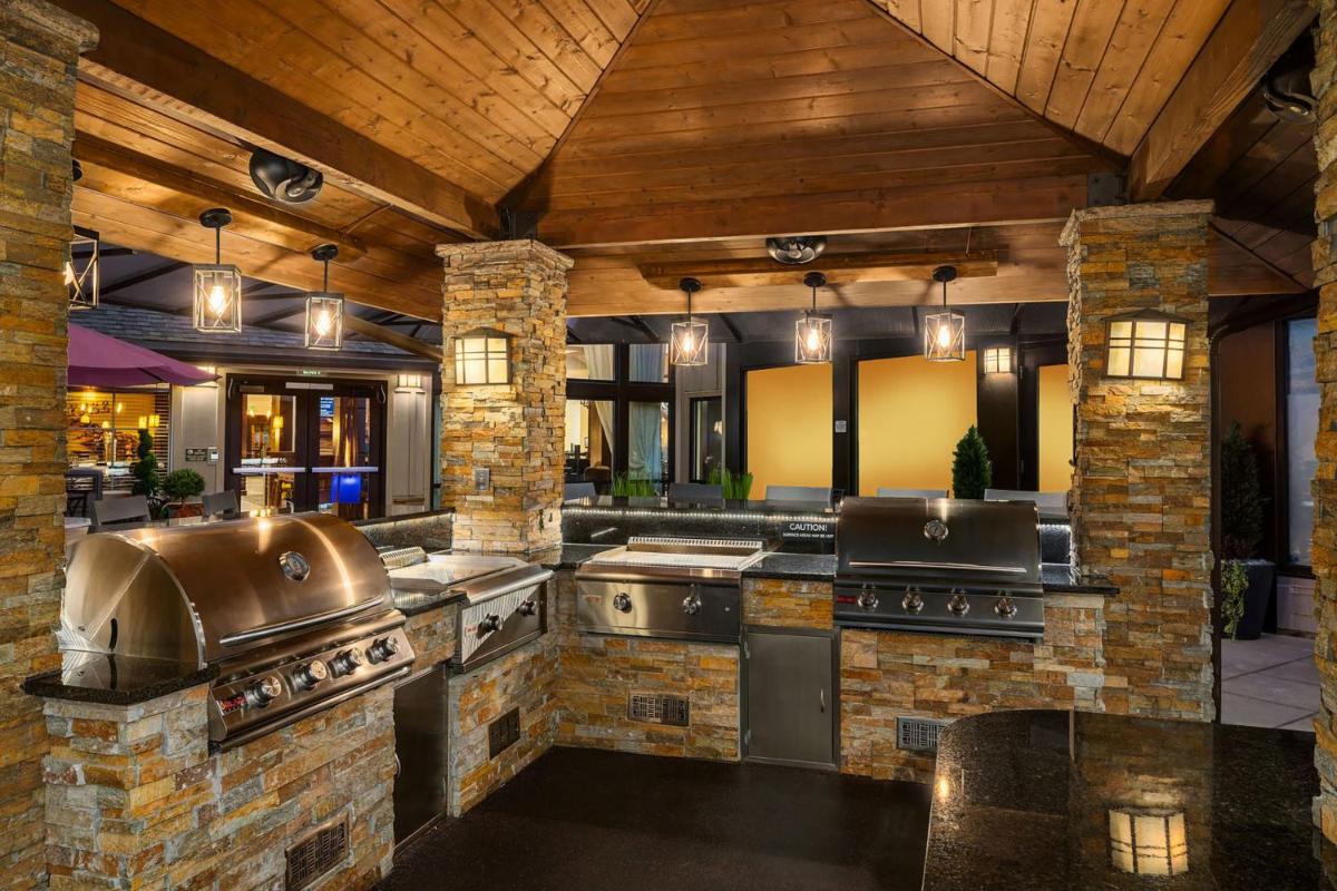 Staybridge Suites Everett - Paine Field by IHG - Housity