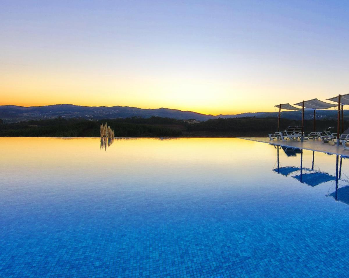 A piscina em ou perto de Agua Hotels Mondim de Basto