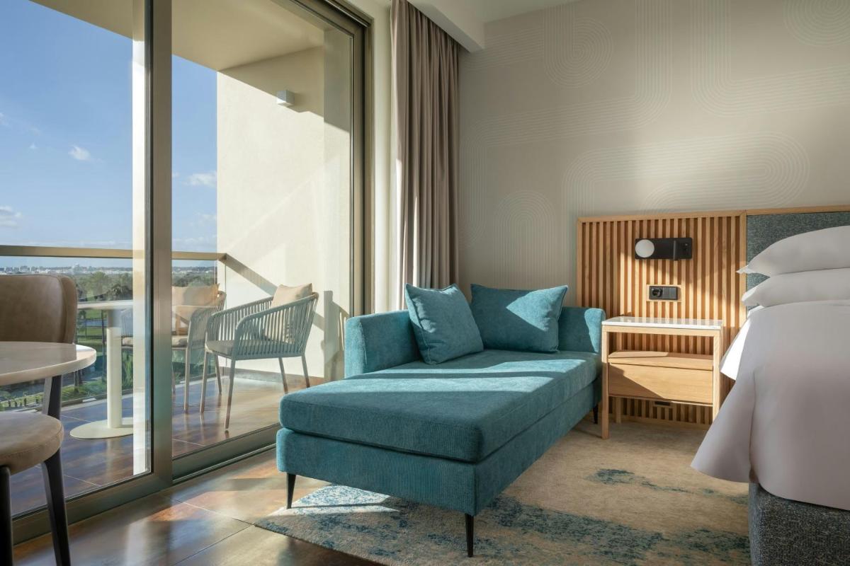 Uma área de estar em Algarve Marriott Salgados Golf Resort & Spa