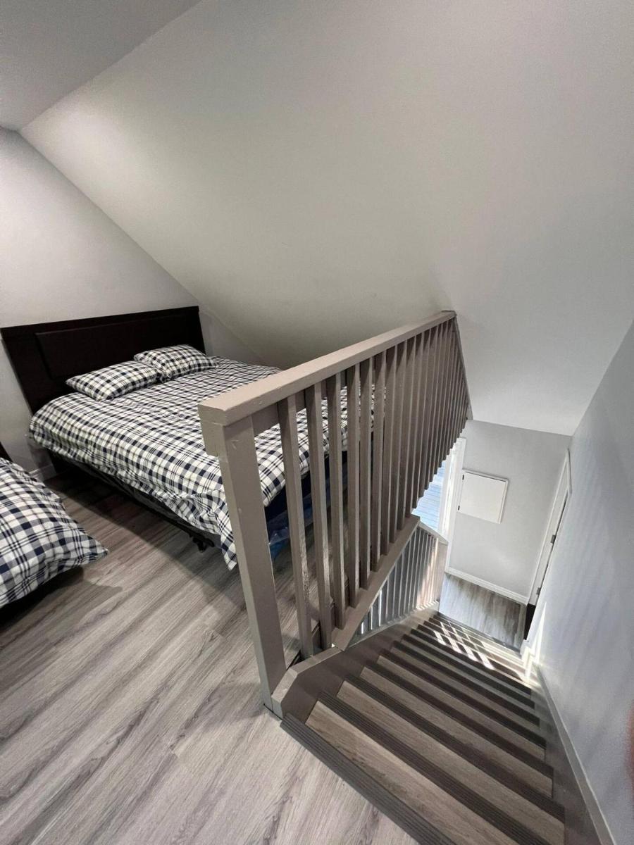 Wasaga Beach Loft 3 - Housity