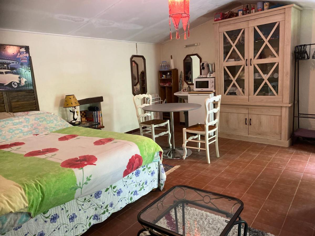 Chambre campagnarde - Housity