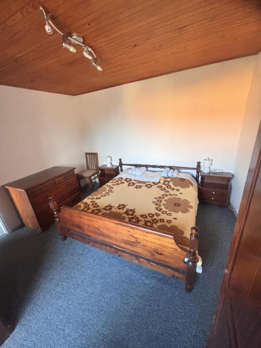 Studio i Apartman Ema - Housity