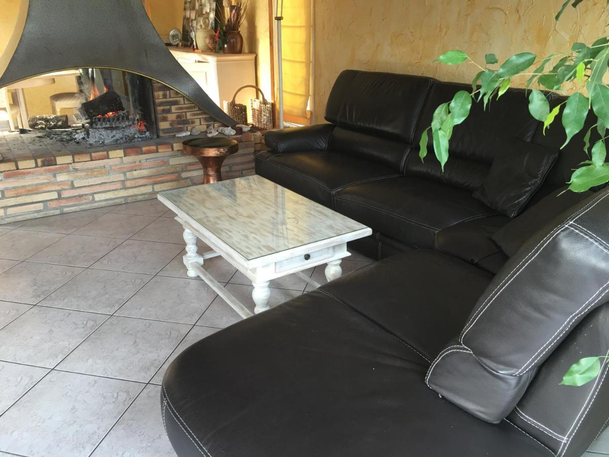 Villa dans Toulouse avec piscine privée with Swimming Pool - Housity