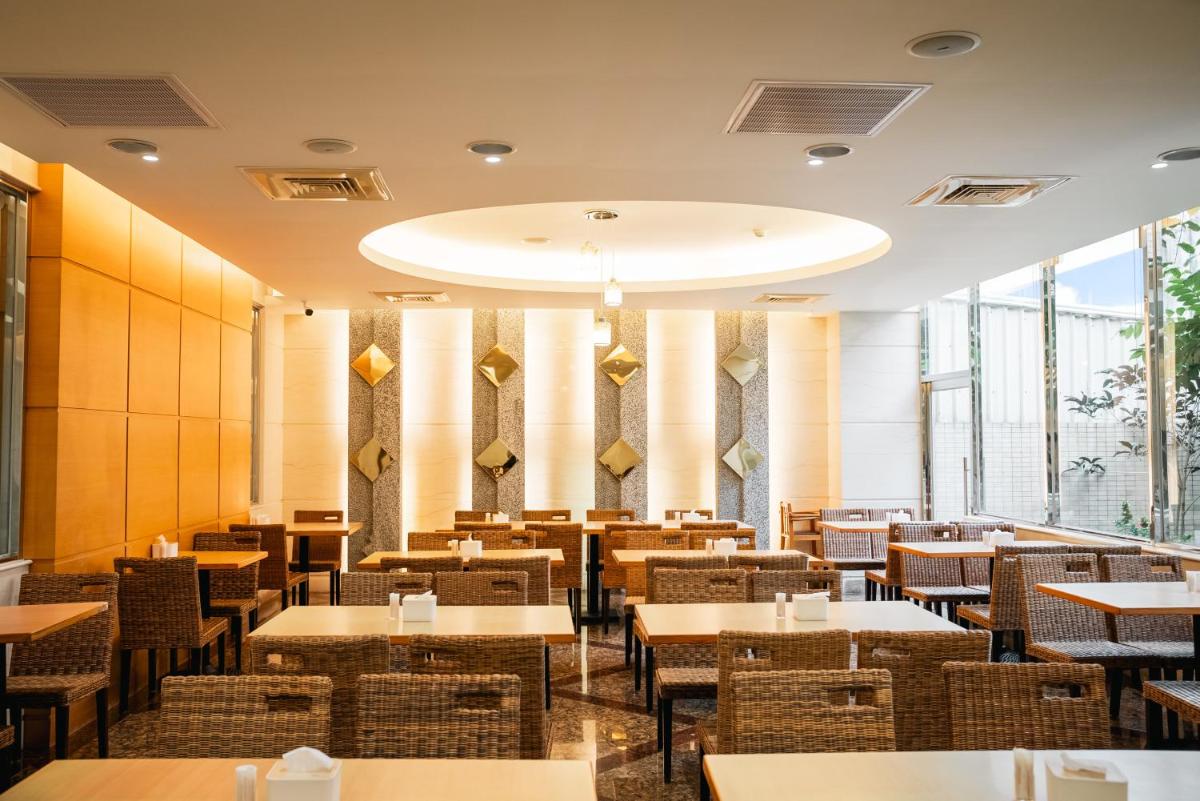 KKS Hotel - Hizvo