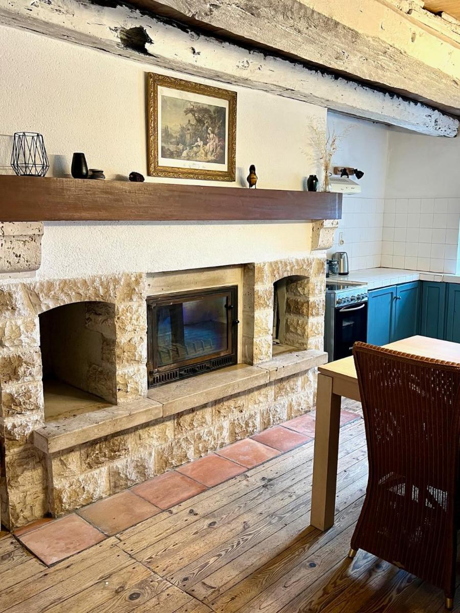 Gîte La Vésarnie - Housity