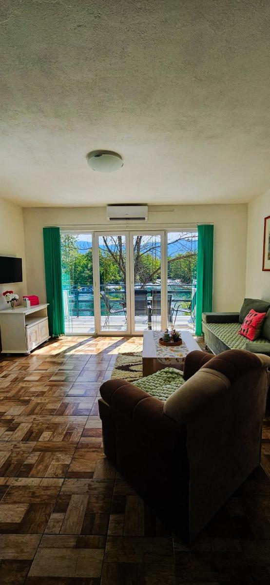 Apartment Bijela ladja - Housity