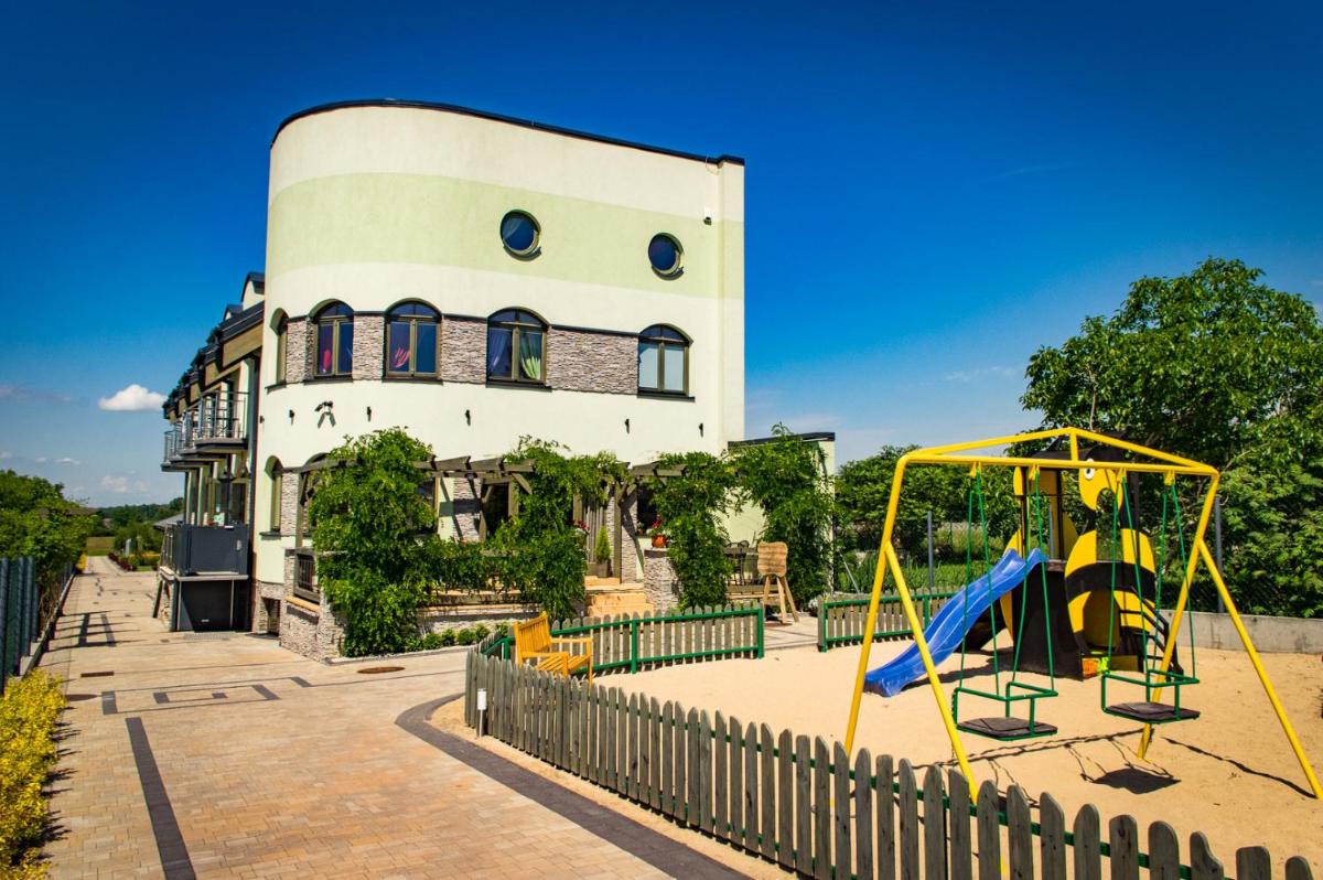 Pensjonat Kolory Świata - Housity