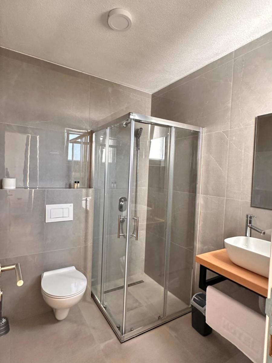 Hotel Fortuna - Housity