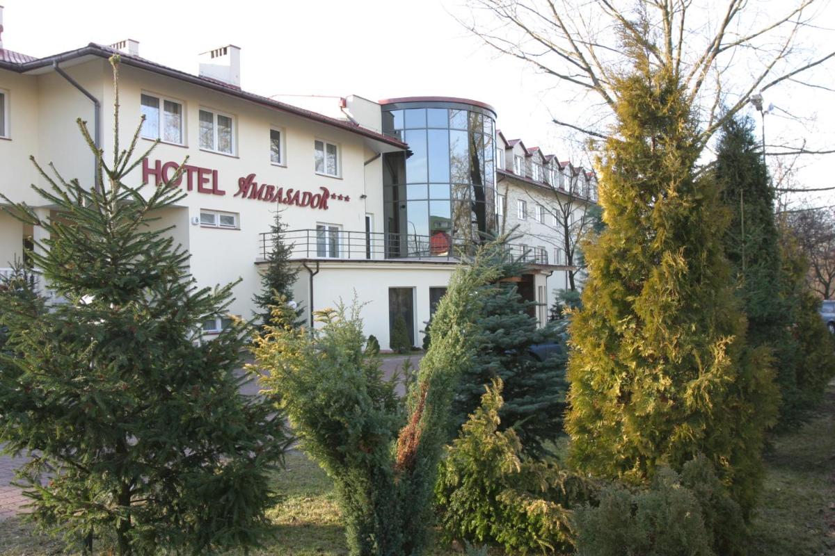 Hotel Ambasador Chojny - Housity