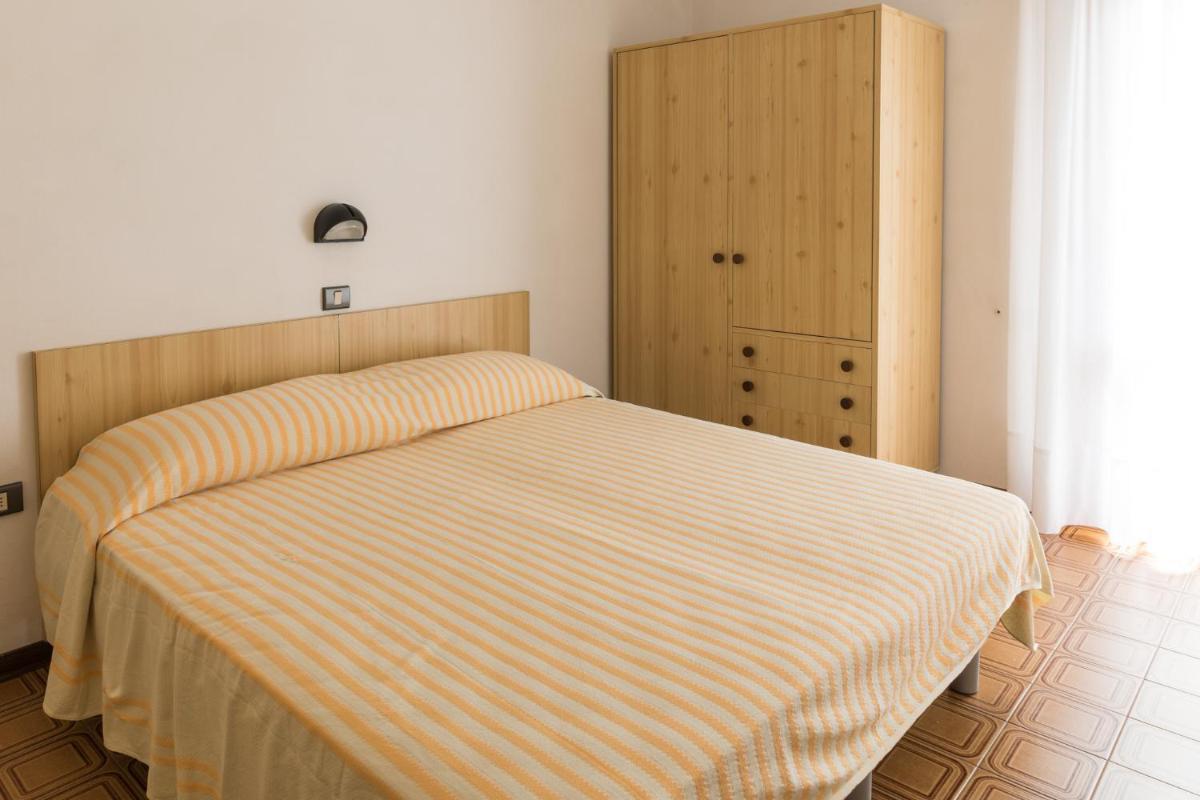Hotel Sabrina - Housity