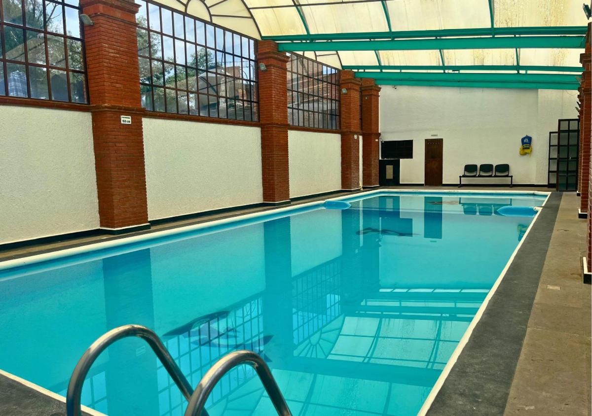 Hotel Real Campestre Tepetoci - Housity