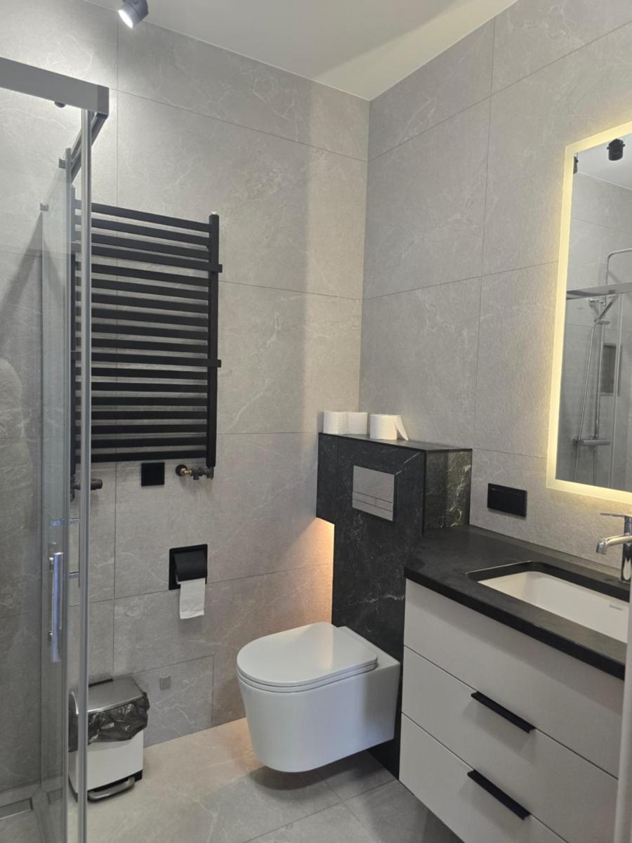 Hotel-24 - Housity