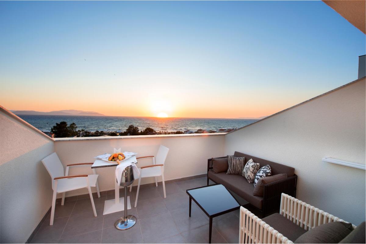 Flora Garden Ephesus Kusadasi - All Inclusive - Housity