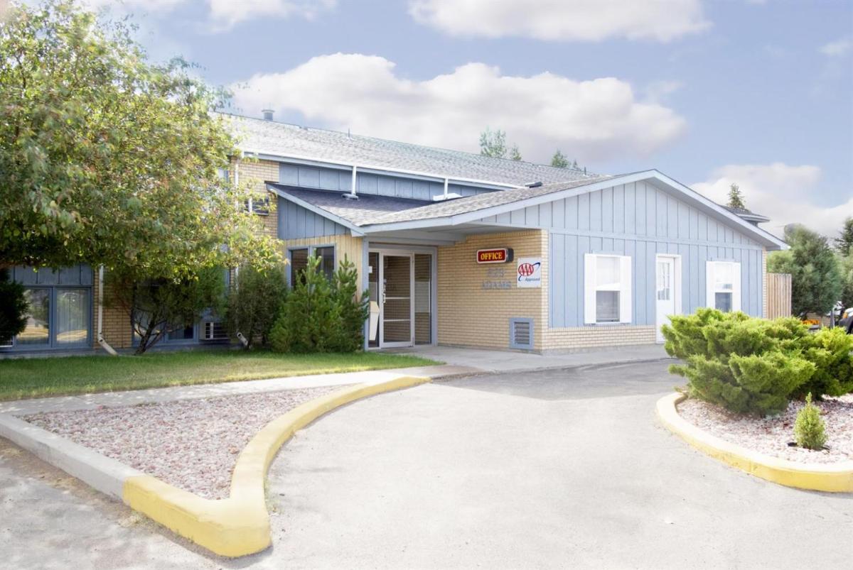 Americas Best Value Inn Laramie - Housity
