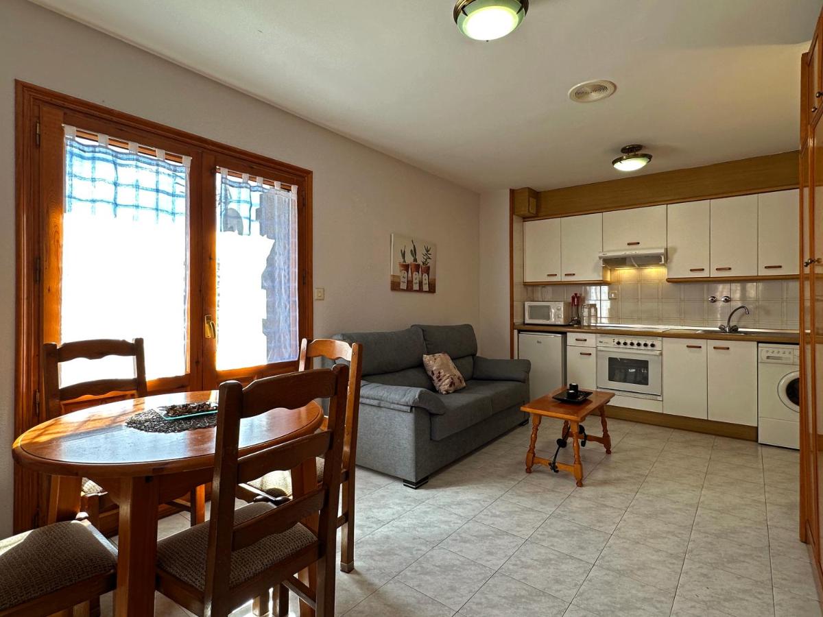Apartamentos Lausan - Housity