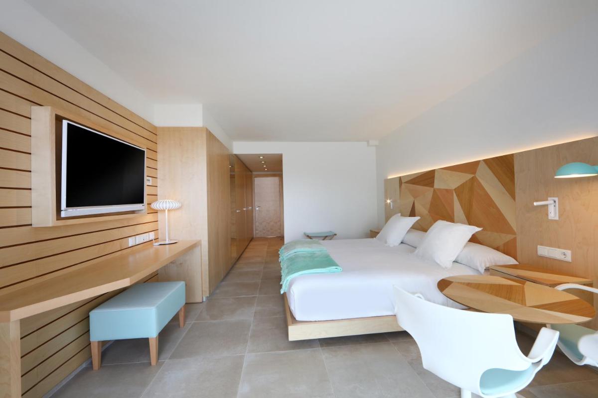 Cama o camas de una habitación en Iberostar Selection Playa de Palma