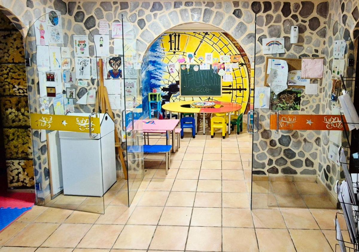Una cocina o zona de cocina en Gran Hotel Peñiscola