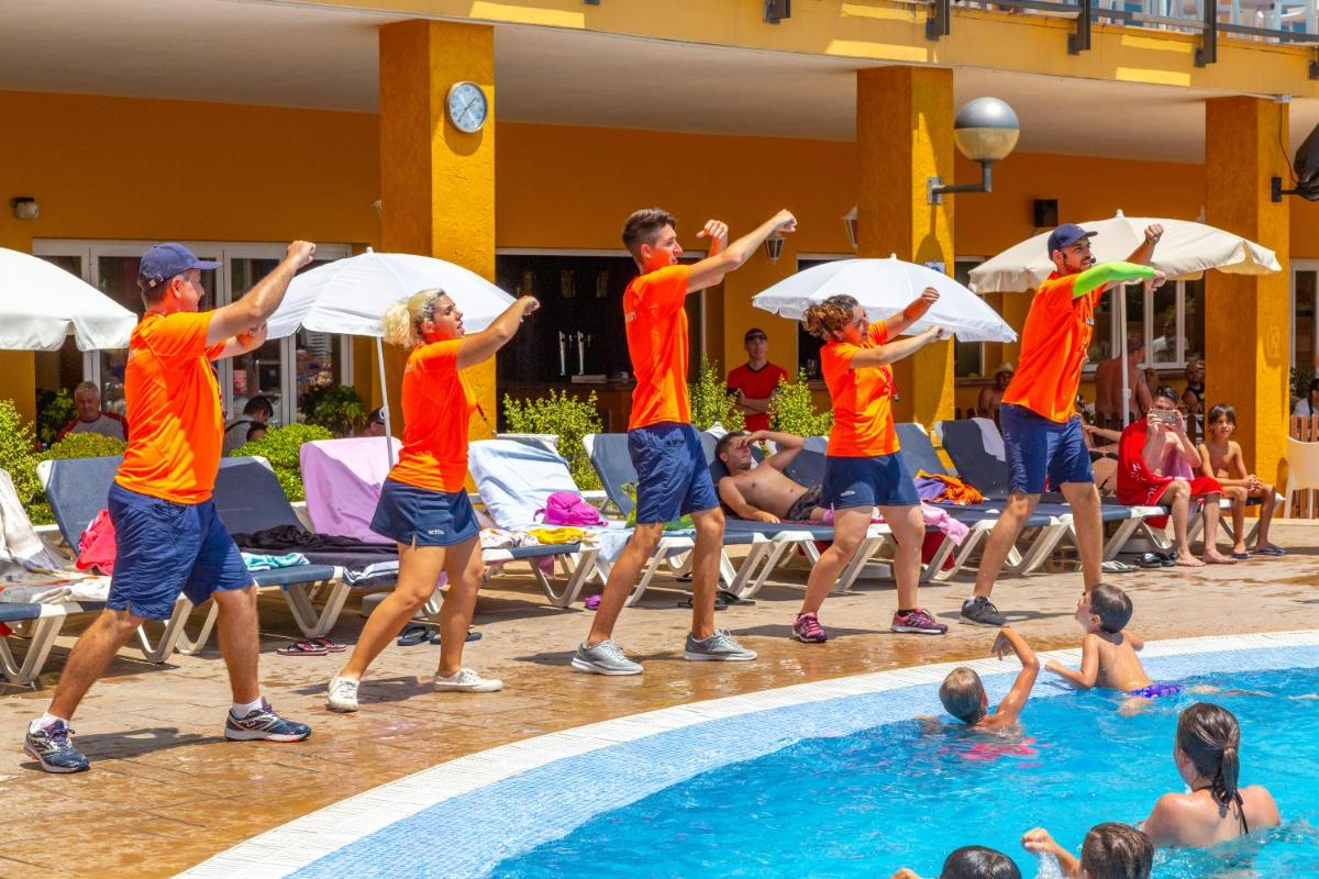 Clientes alojados en Gran Hotel Peñiscola