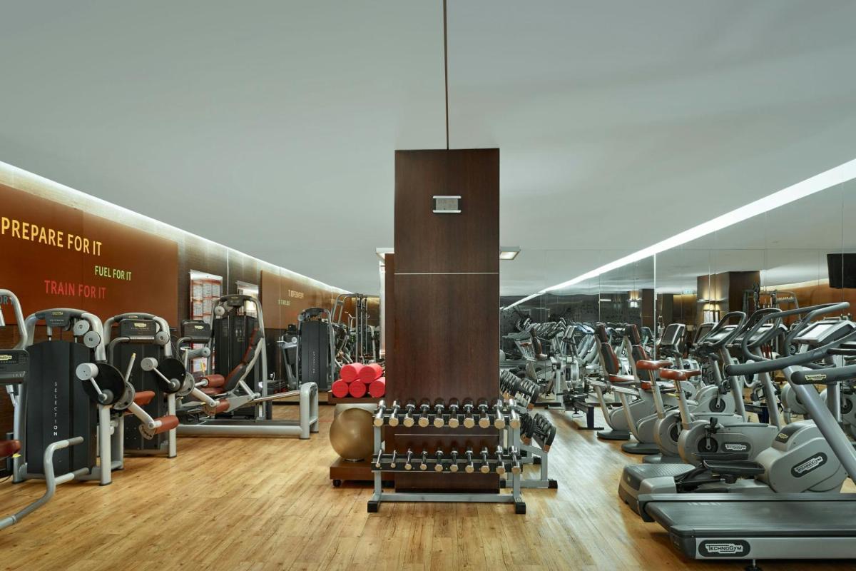 O centro de fitness e/ou as comodidades de fitness de Sheraton Porto Hotel & Spa