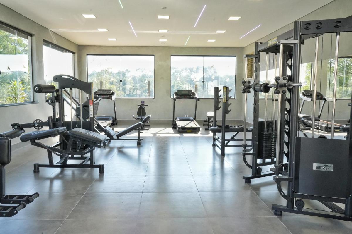 Bristol Villaggio Rosa Aruja - Housity