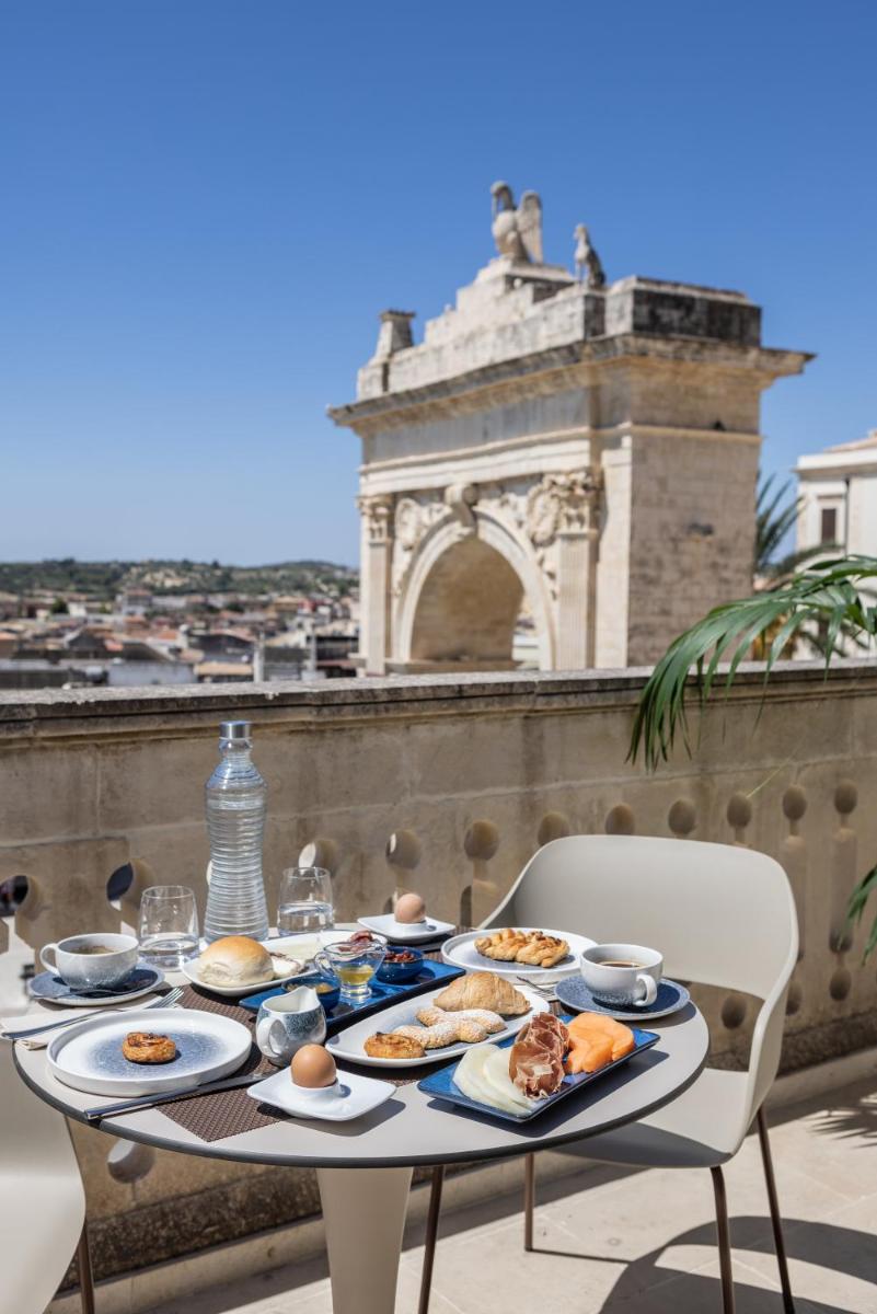 Noto Boutique Hotel - Housity