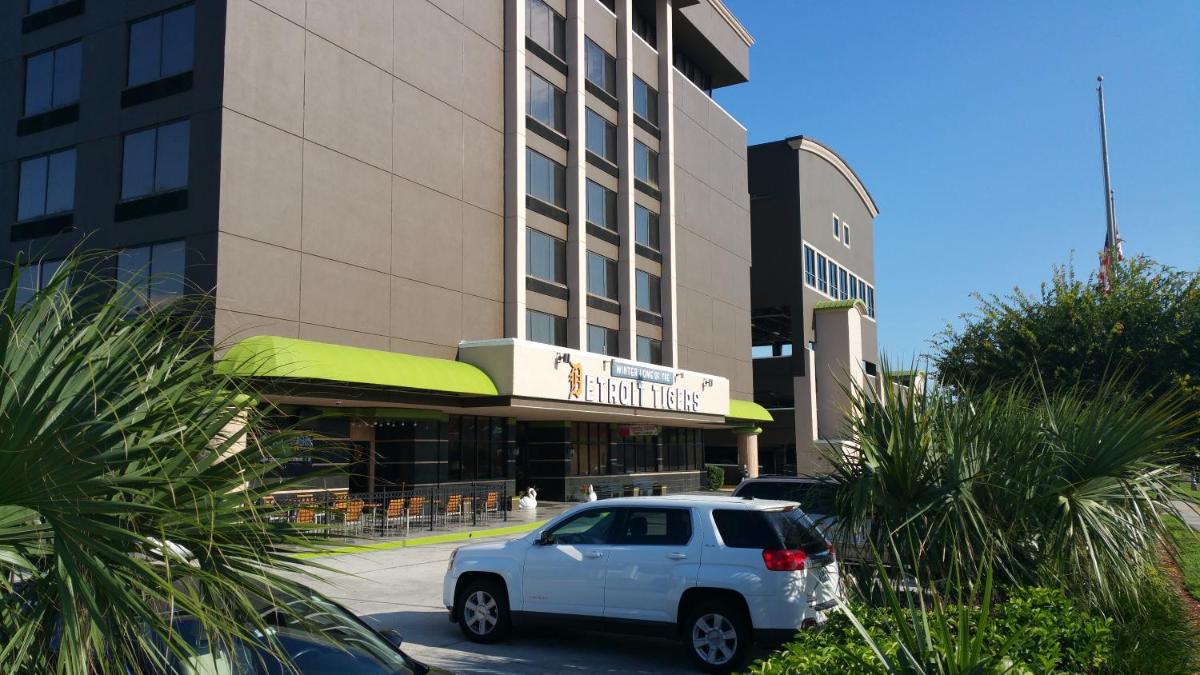 Imperial Swan Hotel and Suites Lakeland - Housity